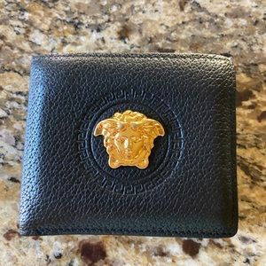 Versace wallet
